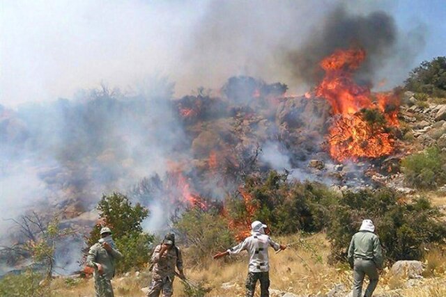 مهار کامل آتش‌سوزی در مناطق گردشگری باشت